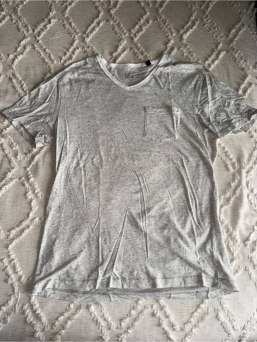 Original Penguin by Munsingwear Men’s XL Gray V-Neck Pocket T-Shirt